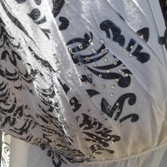 NWOT Bohemian Embellished Dress & Cover Up! - Picture 4 of 5